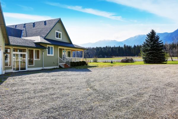 Driveway Gravel Leveling in Elkhart